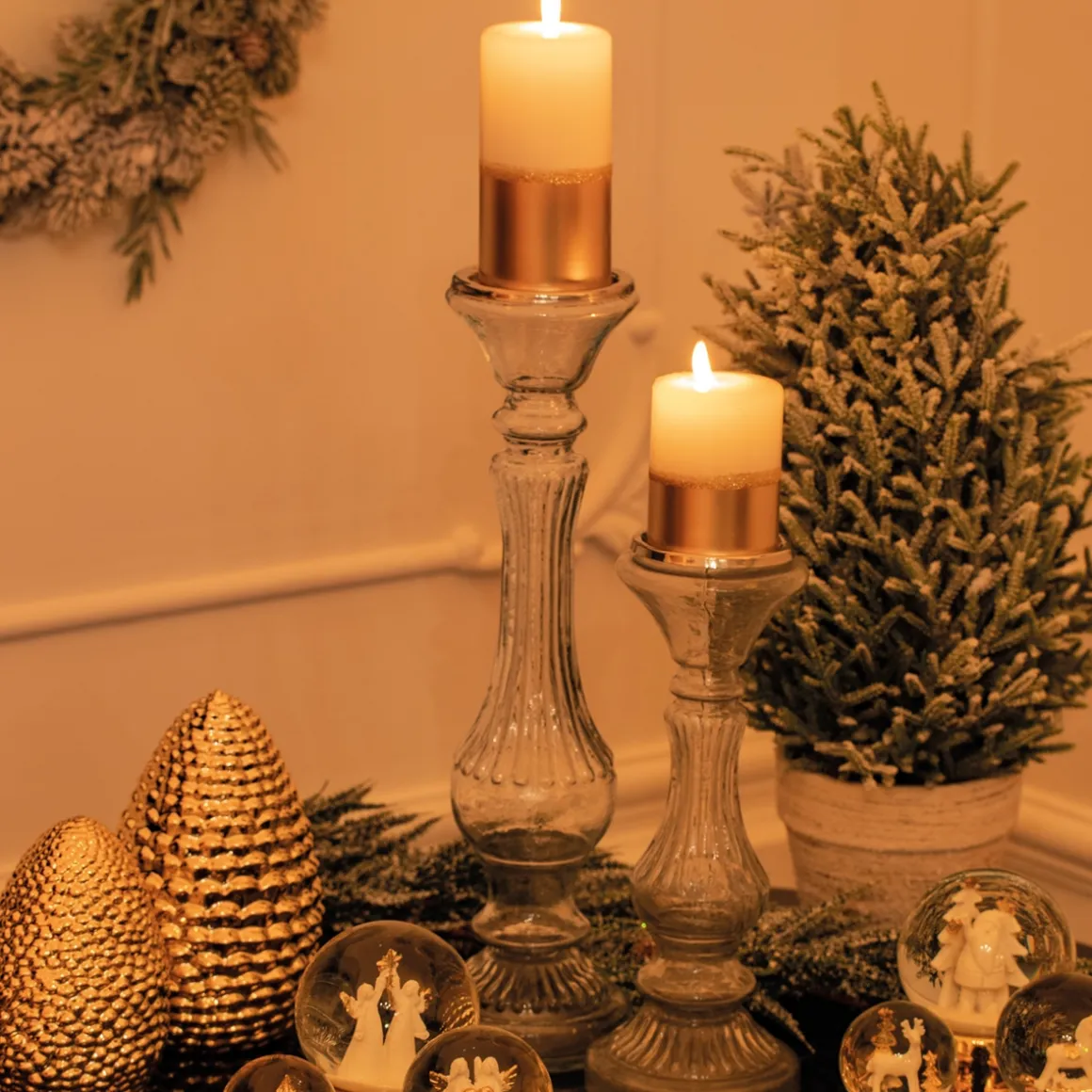 candela_di_natale_cilindr_1.webp Candela di Natale Cilindro disponibile in 2 misure