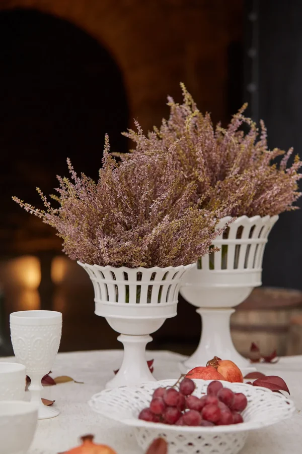 Coppa decorativa in porcellana traforata disponibile in 2 misure