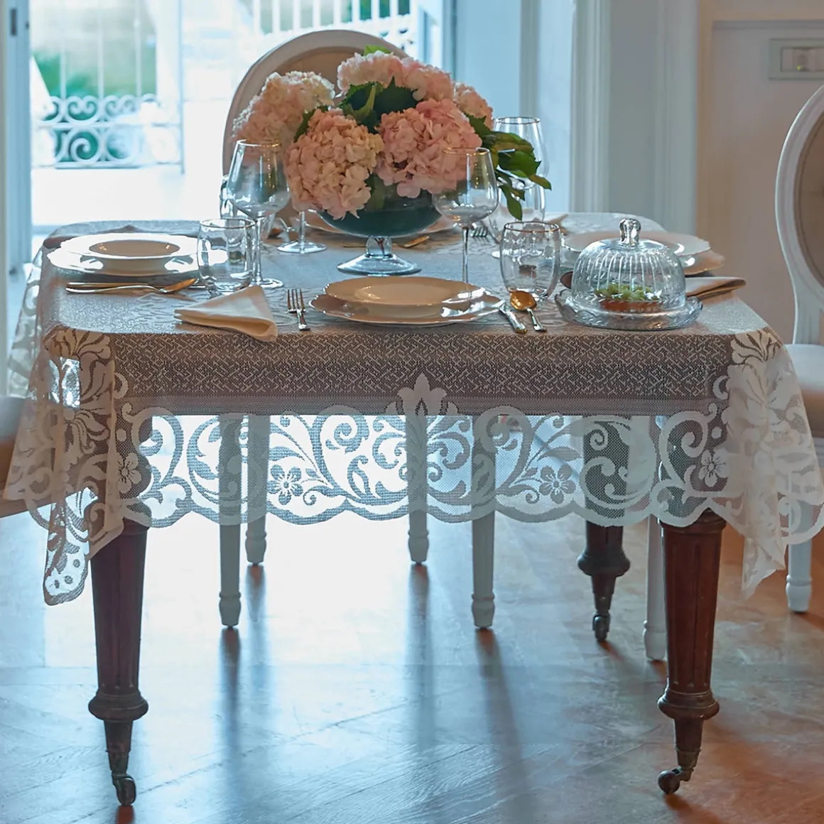 copritavolo_pizzo_filet_d_2.webp COPRITAVOLO PIZZO FILET DISPONIBILE IN 2 VARIANTI DI COLORE