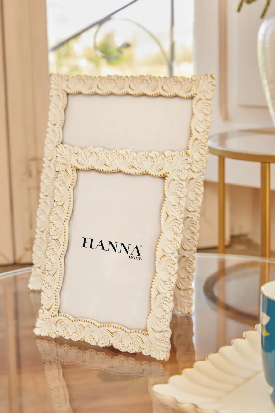 cornice_portafoto_bianco__0.webp Cornice Portafoto bianco antico con finiture in oro