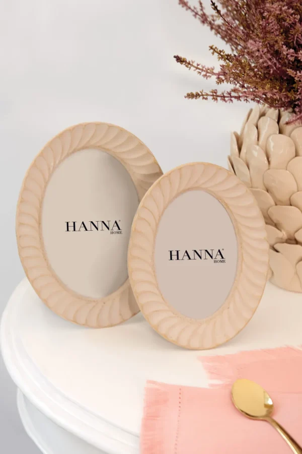 Cornice Portafoto ovale con lavorazione di petali incavati