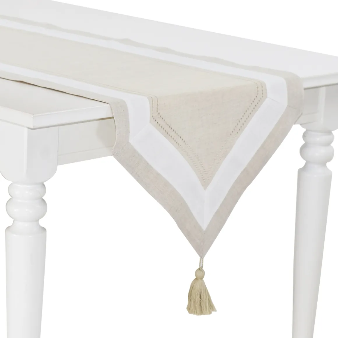 runner_orlo_a_giorno_e_ba_1.webp RUNNER ORLO A GIORNO E BALZA IN LINO DISPONIBILE IN 3 COLORI