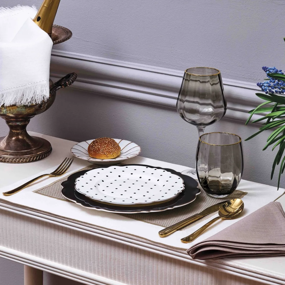 set__calici_vetro_fumue_g_0.webp Set 2 calici vetro fumu00e8 grigio con profilo oro