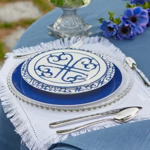 Sottopiatto in vetro trasparente con bordo decorato,disponibile in 6 varianti colore