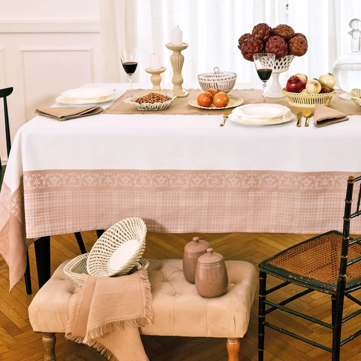 tovaglia_jacquard_piazzat_0-1.webp TOVAGLIA JACQUARD PIAZZATA DISPONIBILE IN 2 COLORI